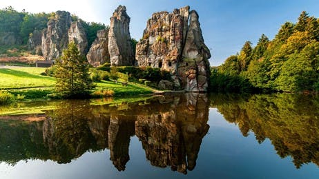 Magische Steinzeitfelsen thumbnail